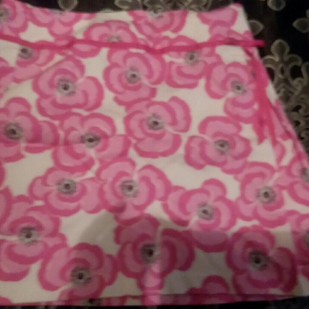 Ladies Skirt